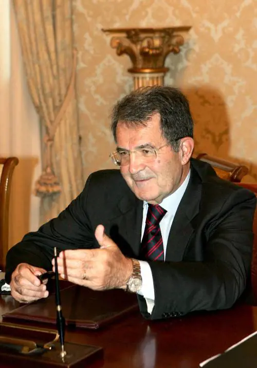 Meno imposte per le imprese rinviata la stangata sui Bot