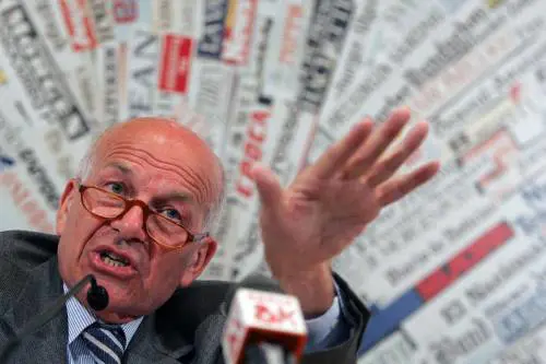 Bertinotti:"Tagli, governo in ritardo"