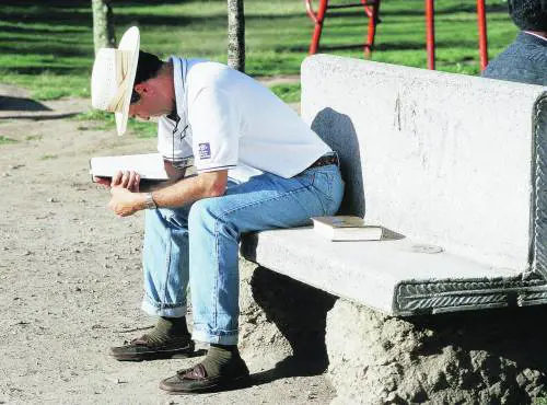«Perché non leggo? Per non perder tempo»