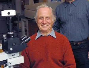 L'infanzia difficile di Capecchi: orfano del padre, sua madre fu deportata a Dachau