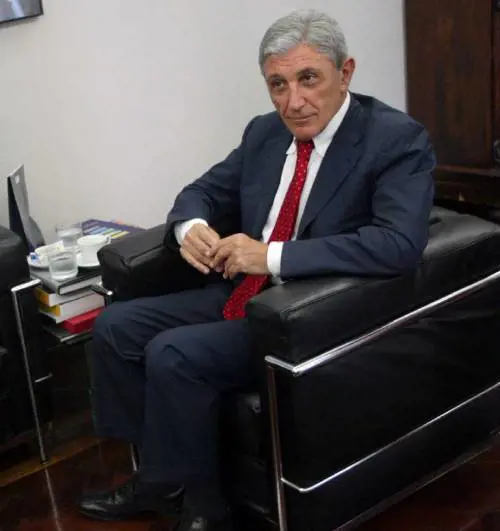 Precettati per il Pd: paga la Campania