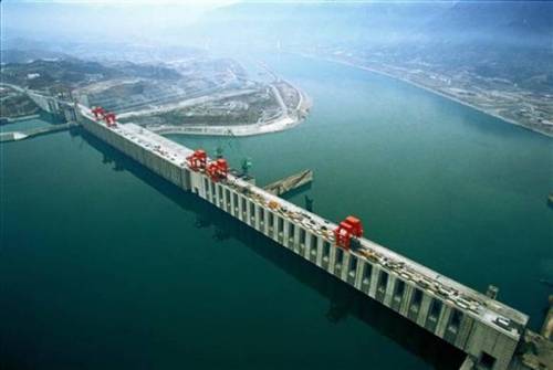 Cina, diga delle Tre Gole: è esodo per 4 milioni di persone
