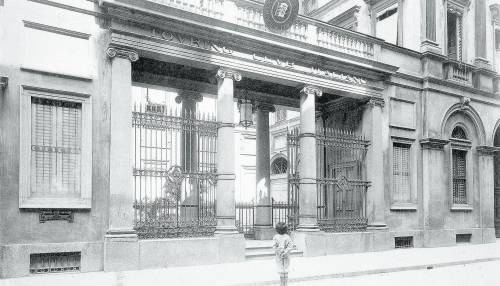 MONTENAPO L’altro volto della via del lusso