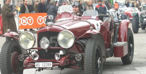 Cento auto d’epoca invaderanno Milano