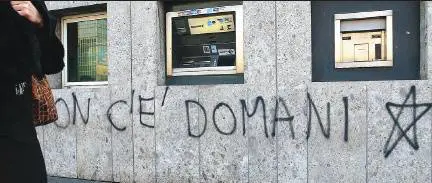 Roma, i tagli ai consulenti non valgono per l’ex brigatista