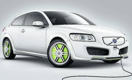 Quattro motori elettrici alle ruote La C30 superecologica è realtà