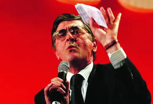 De Lillo sfiducia Battaglia: «Fallimentare»