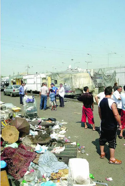 Triboniano, i rom rubano l’elettricità