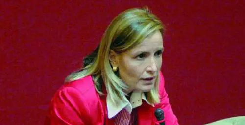 LUnione usa lAmiu come discarica di ex politici