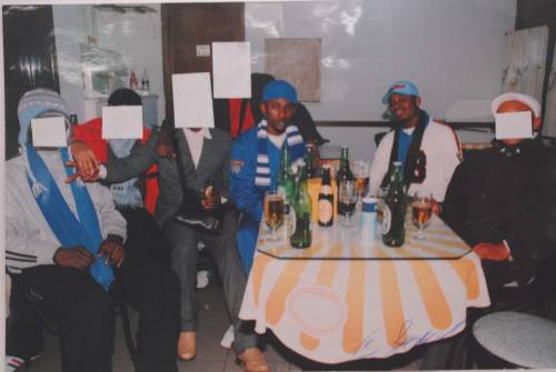 La mafia nigeriana che beve sangue