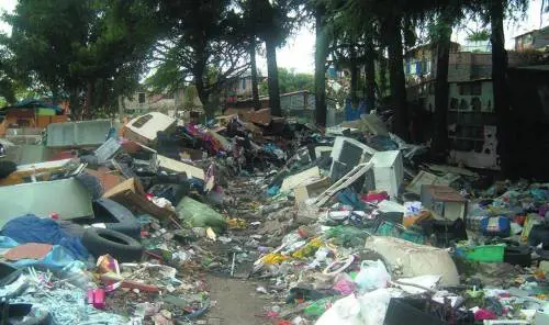 Roma, la capitale  delle discariche e dellimmondizia