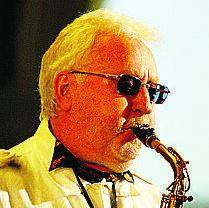 Il sax di Lee Konitz si fa in tre A 80 anni è ancora un grande