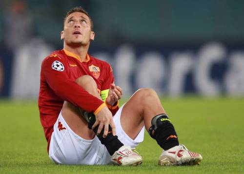 Il piede di Totti non è rotto. Salta il Milan, gioca il derby