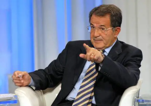 Riforme, Prodi attacca Berlusconi