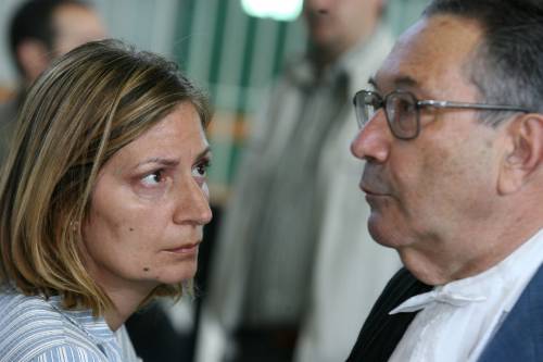 La vedova Calipari: "Dovrei rinunciare alla medaglia"