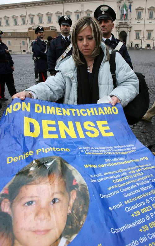 La mamma di Denise 
si incatena al Quirinale