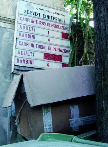 Crevari, il cimitero nelle mani dei volontari