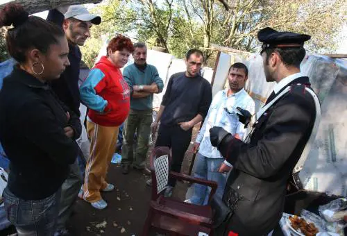 Casini: "Sui nomadi 
Veltroni e Rutelli colpevoli"