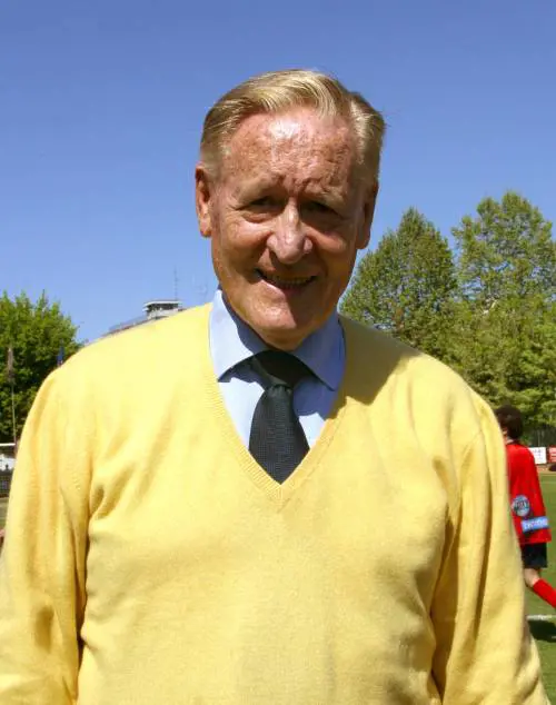 E' morto Nils Liedholm 
Addio Barone del calcio