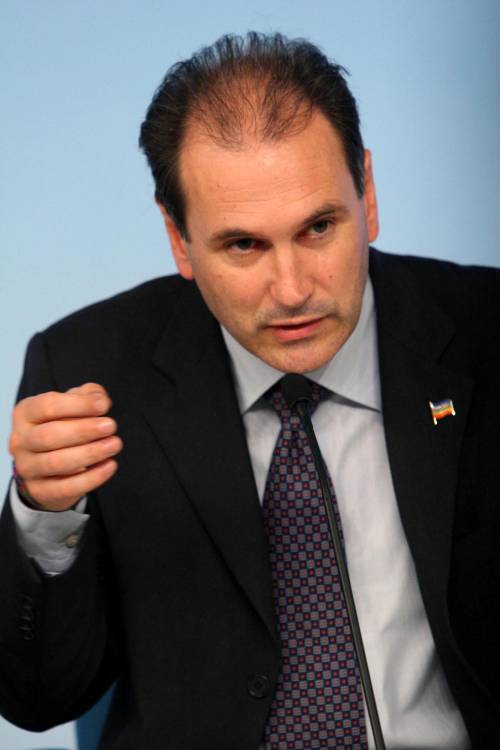 Ferrero: "Niente accordo con la Cdl o salta tutto con la Romania"