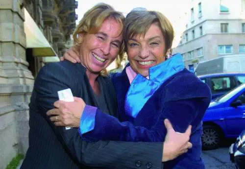 Crisi tamponata in Regione con il presidente con un «accordino» almeno per la legge sugli agriturismi. Fra tre giorni nuovo vertice di maggioranza Burlando commissaria lassessore e arriva a lunedì