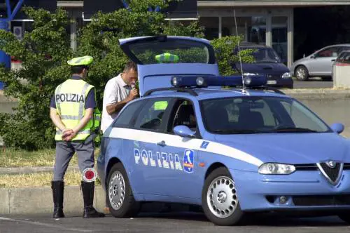 Polemica sui tagli alla polizia stradale