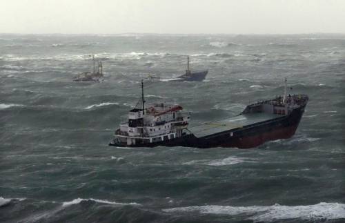 Mar Nero, disastro ecologico: greggio sulle coste