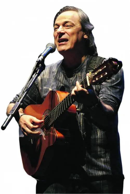 TOQUINHO Voce e chitarra  della Bossa Nova
