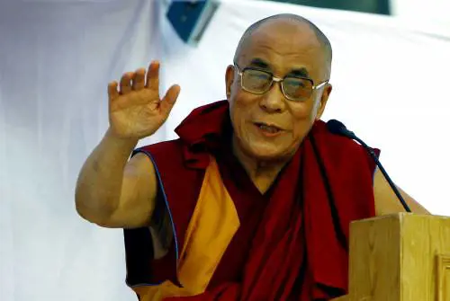 Dalai Lama: "Cristiani, non 
dovete diventare buddisti"