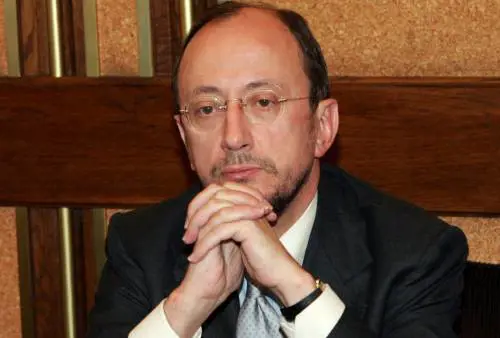 Rai, il Tar "reintegra" Petroni nel cda