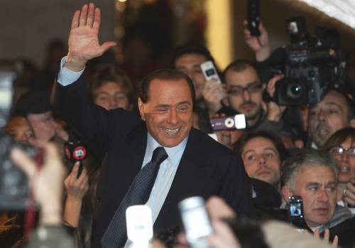 Berlusconi rilancia: "Oggi nasce 
il Partito del popolo delle libertà"