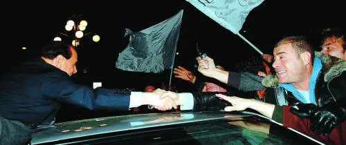 Il partito del popolo salutato da 1.500.000 firme