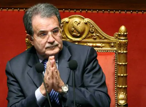 Sondaggio: sei italiani su dieci chiedono il voto