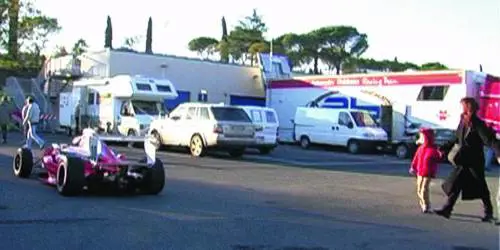 Vallelunga: ore contate per gli aggressori