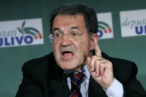 Welfare, palazzo Chigi spinge 
per l'accordo. Ma Ferrero si astiene