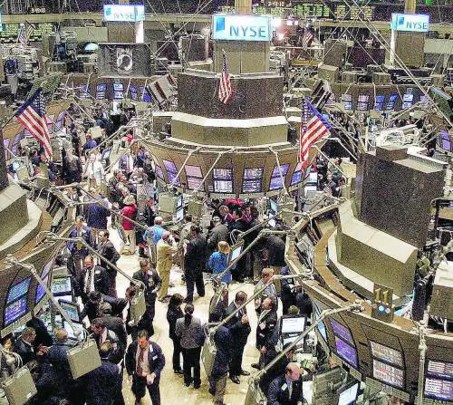 Recessione Usa più lontana, Borse in volo