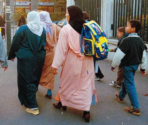 Quote a scuola per i bimbi extra Ue