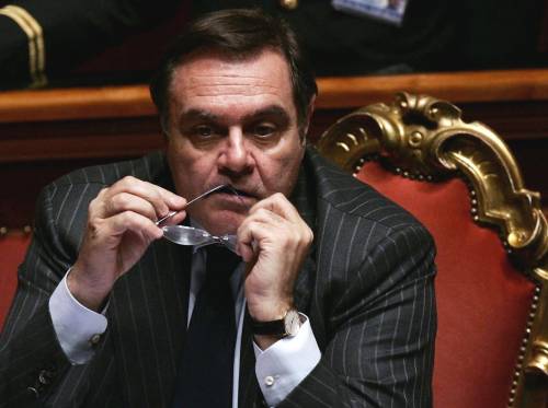 Mastella: "Ormai mi sento più fuori  
che dentro questo governo"