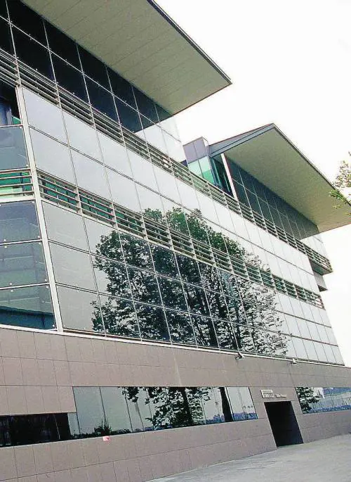 Pirelli-Triennale, ununione che  si mette in mostra