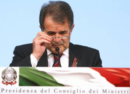 Governo, anche il Welfare è legge 
Berlusconi: "A gennaio Prodi a casa"