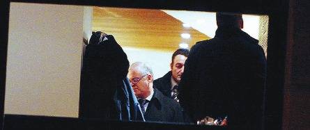 "Una bufala quella cena". Ma le foto smentiscono lo staff del viceministro
