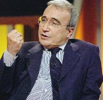 Il veltroniano Caldarola contro D’Alema: "Vecchio scheletro attaccato al potere"