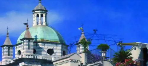 E i «carruggi» rivivono nellindiscreto  reportage