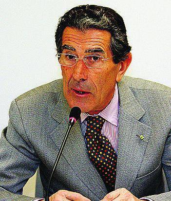 «Per certe fasce d’età si renda obbligatorio»