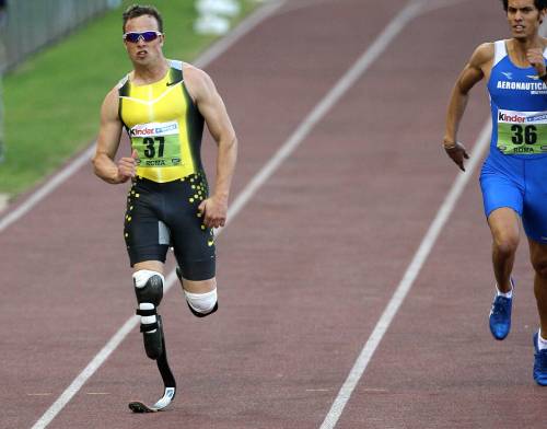 Pistorius, niente Olimpiadi: 
"Ha vantaggi dalle protesi"