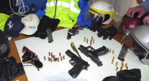 Presi i sette uomini doro: colpivano vestiti da postini