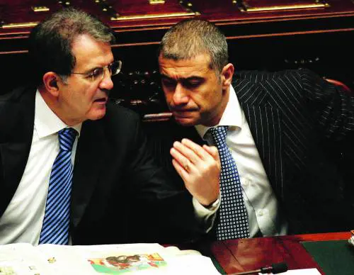 Sfiducia a Pecoraro: l’Unione  
cerca scampo col trucco dell’astensione