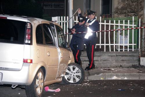 Varese, in auto sulla folla: 
ragazza muore, 14 feriti