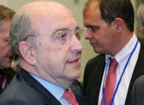 Almunia, "Il pil del 2008 va rivisto al ribasso"