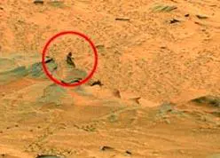 Un alieno si Marte: le foto della Nasa